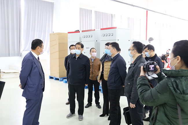 1609988149400394.jpg 工信廳領導.jpg